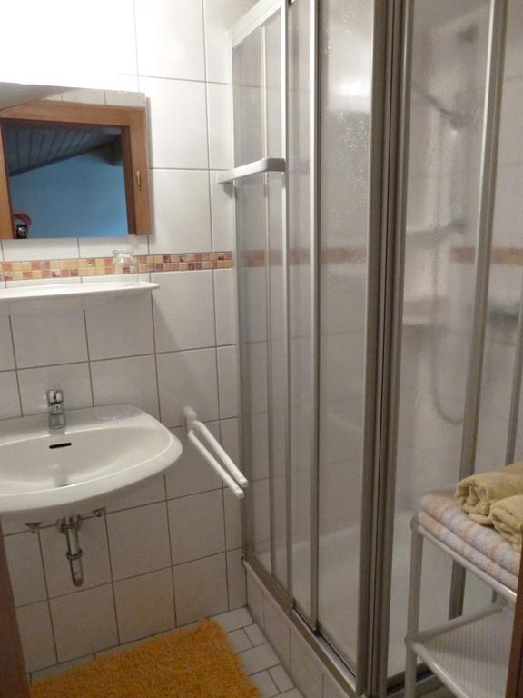 מלון Eschlkam Gastehaus Fischer מראה חיצוני תמונה